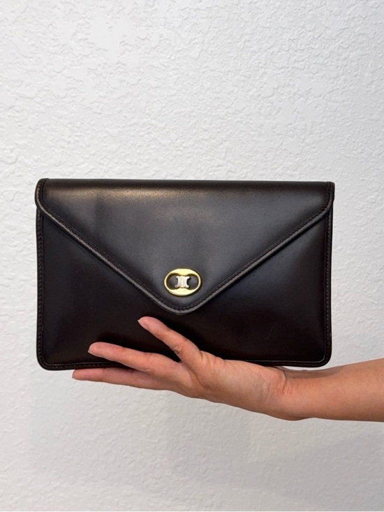 Celine Handbags - Auth Vintage 1990s Celine Triomphe Envelope Dark Brown Leather Clutch Bag